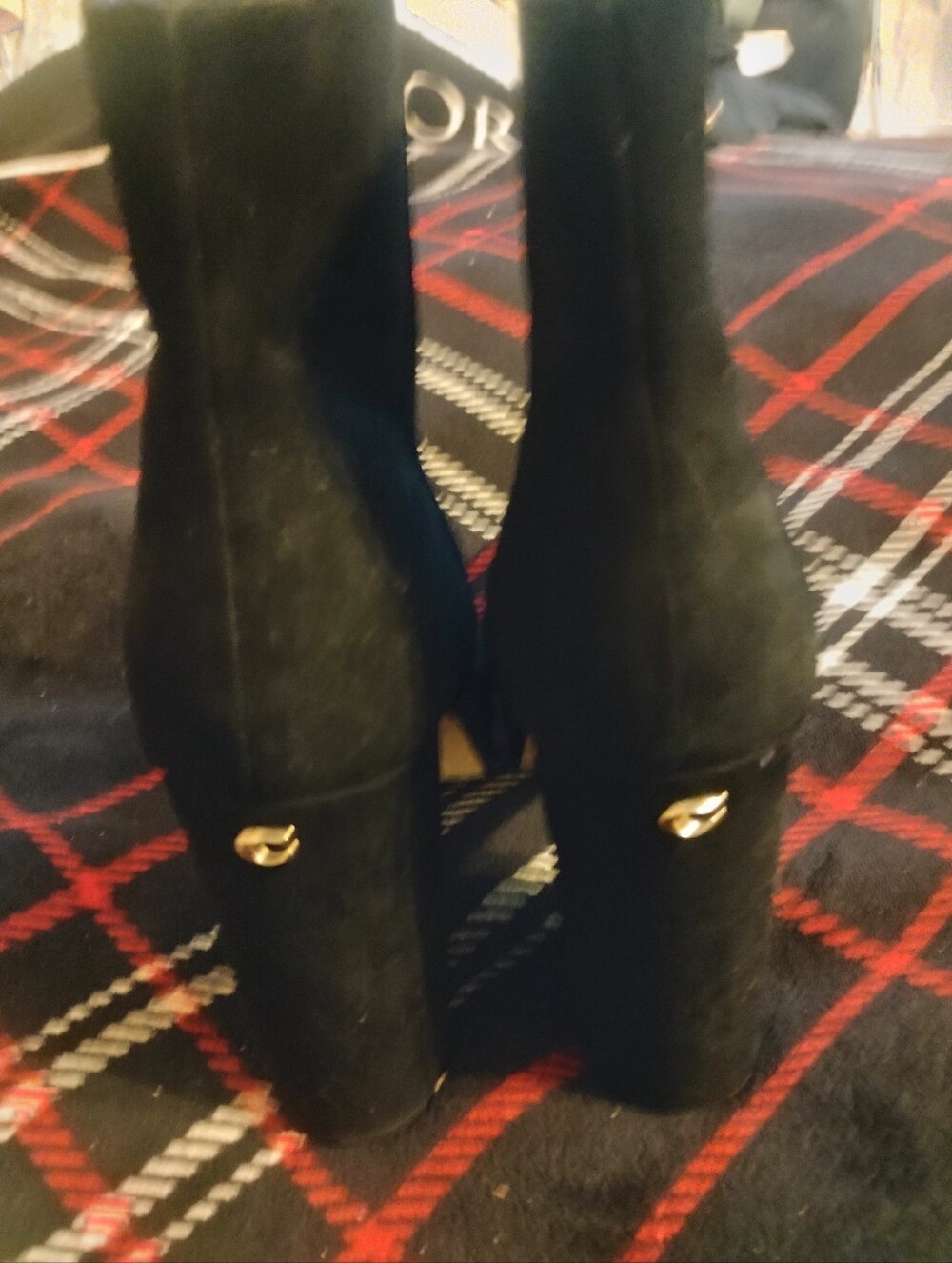 Women's Black 🖤 Suede Coach Iona Ankle Boots With Gold Hardware U.S. Size 10